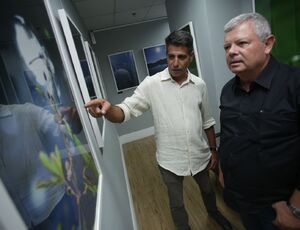Prefeitura de Niterói inaugura a sexta exposição do Corredor das Artes